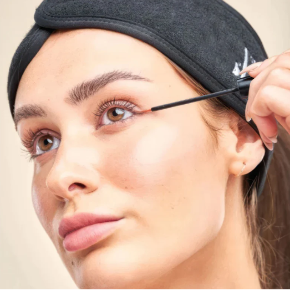 NutriCils™ – Stärkende und pflegende Wimpernbehandlung